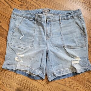 Torrid Vintage Stretch Mid Rise Short